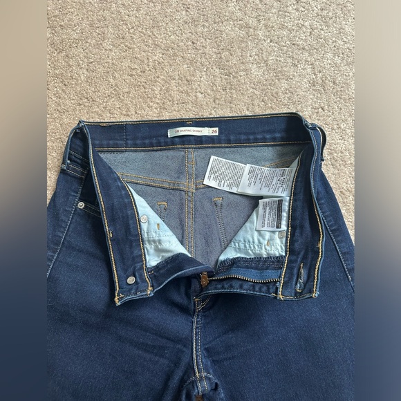 Levi’s 311 shaping skinny jeans - Picture 2 of 6